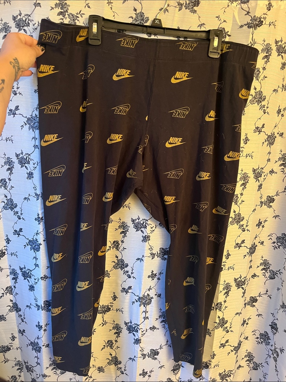 Nike All Over Print Leggings - Picture 3 of 4